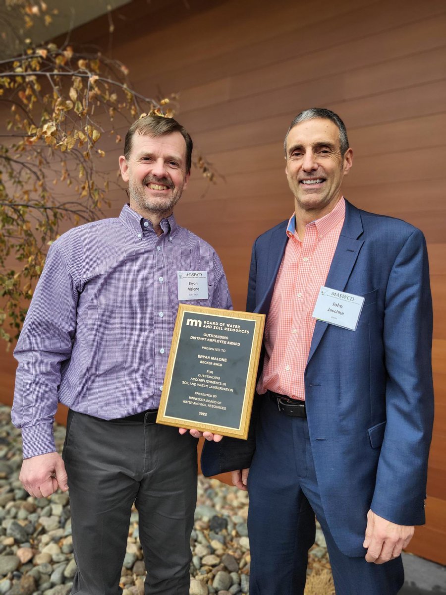 MNBWSR's tweet photo. Congratulations to Bryan Malone, @Becker_SWCD administrator, on being named BWSR’s 2022 Outstanding SWCD Employee at today’s @MnSWCDs annual convention. Pictured here with #MnBWSR Executive Director John Jaschke. #conservation #swcds https://t.co/GHI3q3Awdm