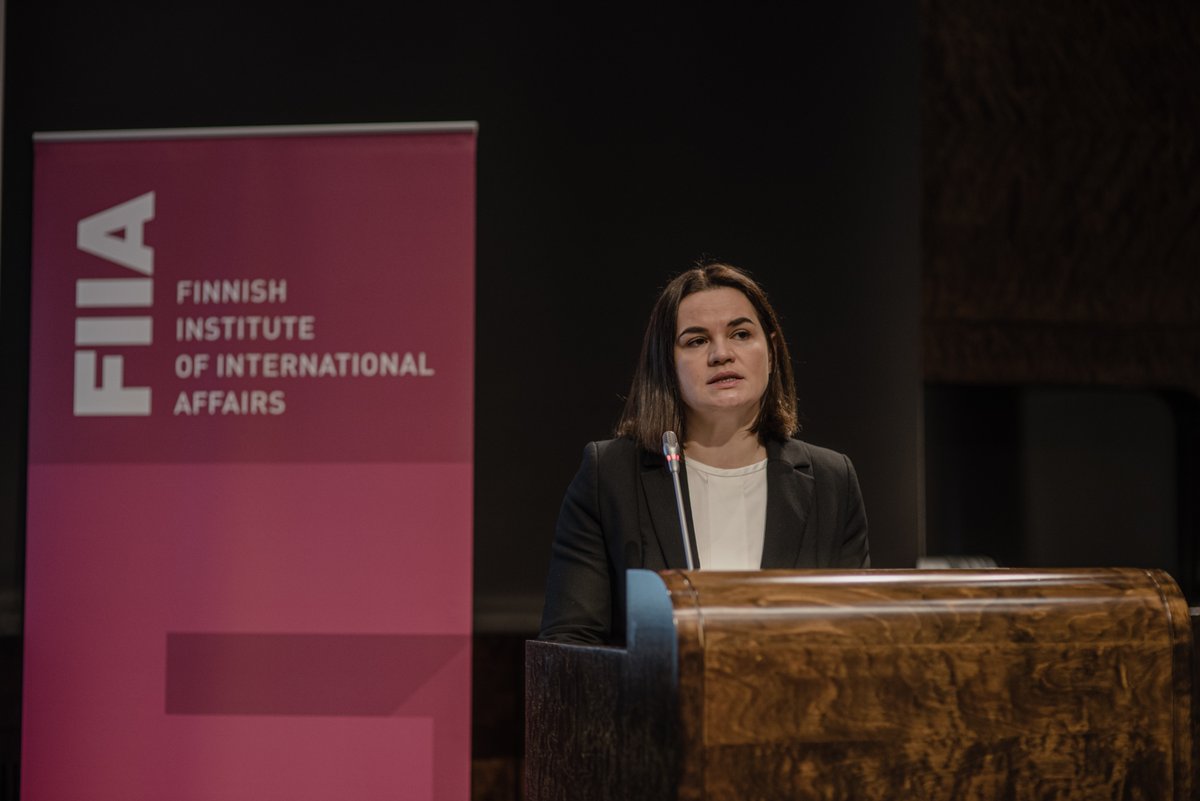 In my lecture at @FIIA_fi in Helsinki, I underlined that this is a war between democracy & autocracy, between the future & the past. The fates of Belarus & Ukraine are intertwined. We must unite & fight tyranny together, to defend freedom for all. Unity is our strongest weapon. https://t.co/otcxFQq27o