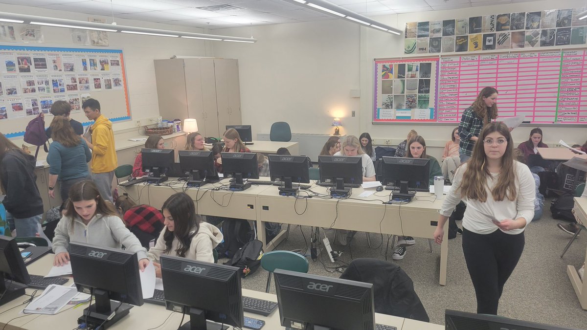 PR Choir elves helping Santa with his letters to good little girls and boys! One of my favorite traditions!

#choirkidsrule
#santaletters