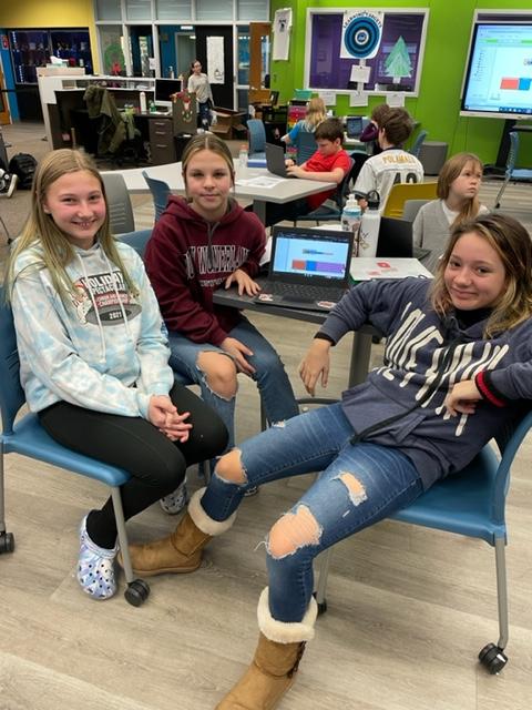 RVSDPanthers's tweet image. Miss Hartmann&apos;s middle school classes participated in the @hourofcode and the #HourofAI to celebrate #CSEdWeek2022! The Hour of AI was brought to us by #AmazonFutureEngineer.  Students learned how Alexa works and programmed their very own online Alexa. #CSEdWeek