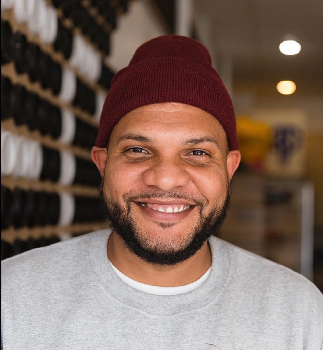 ReconnectBK's tweet photo. Efrain Hernandez is the Co- Founder of  Reconnect NYC. He grew up in the neighborhood of Bed-Stuy, Brooklyn where he experienced hardship which included a lot of violence and death. (1/3) 🧵 https://t.co/nKoQNqbKXI