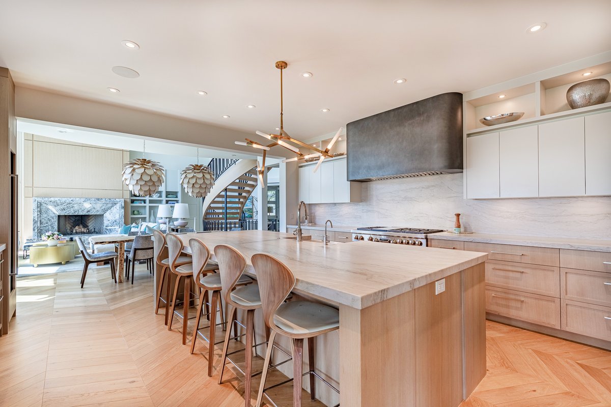 A cozy #kitchen meant to enjoy, entertain and to last for memories to come, immersed in #luxurious features - spacious, beautiful and #home.