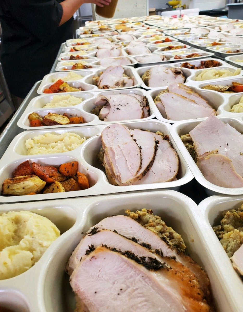 GuelphIndLiving's tweet photo. Turkey meals delivered! Thank you to the Elliott and GIL employees who helped make this happen!
#guelph#independentliving https://t.co/htJDn6uYuB