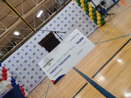 Wish I could have made it to the award ceremony but, congratulations to the Oconto Unified School District, winners of a $20k technology makeover through the Leap for Learning program! s/o to <a href="/UScellular/">UScellular</a> and our <a href="/packers/">Green Bay Packers</a> for their commitment to Wisconsin STEM education.