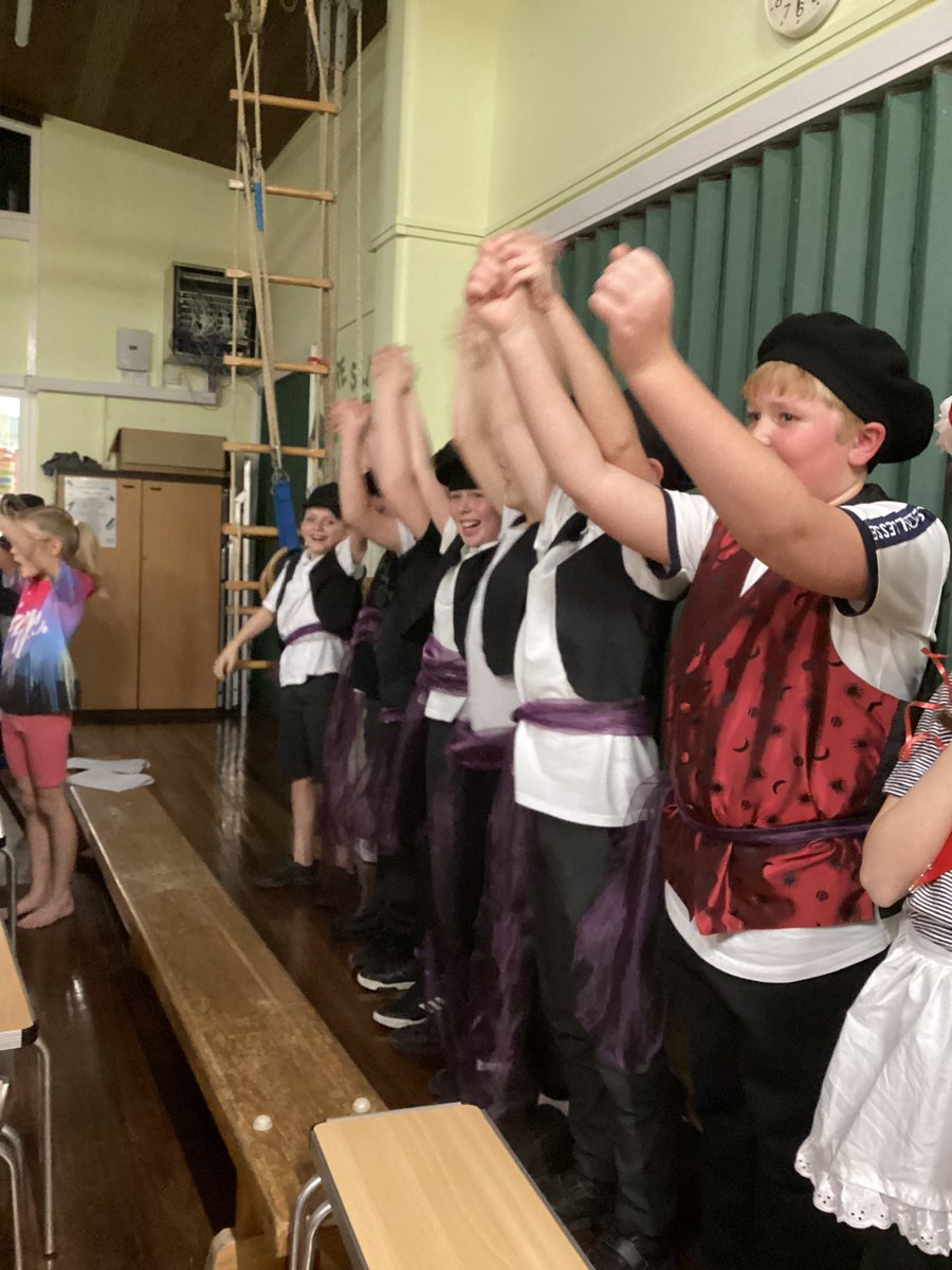 TadPrimaryAcad's tweet photo. A double performance day for #teamtpa today. A wonderful performance of Children Around the World for our families to enjoy this evening. The children did a fabulous job and showed confidence,  creativity and resilience in abundance. #weareperformers #teamtpa #itsshowtime https://t.co/kha0n74BgH