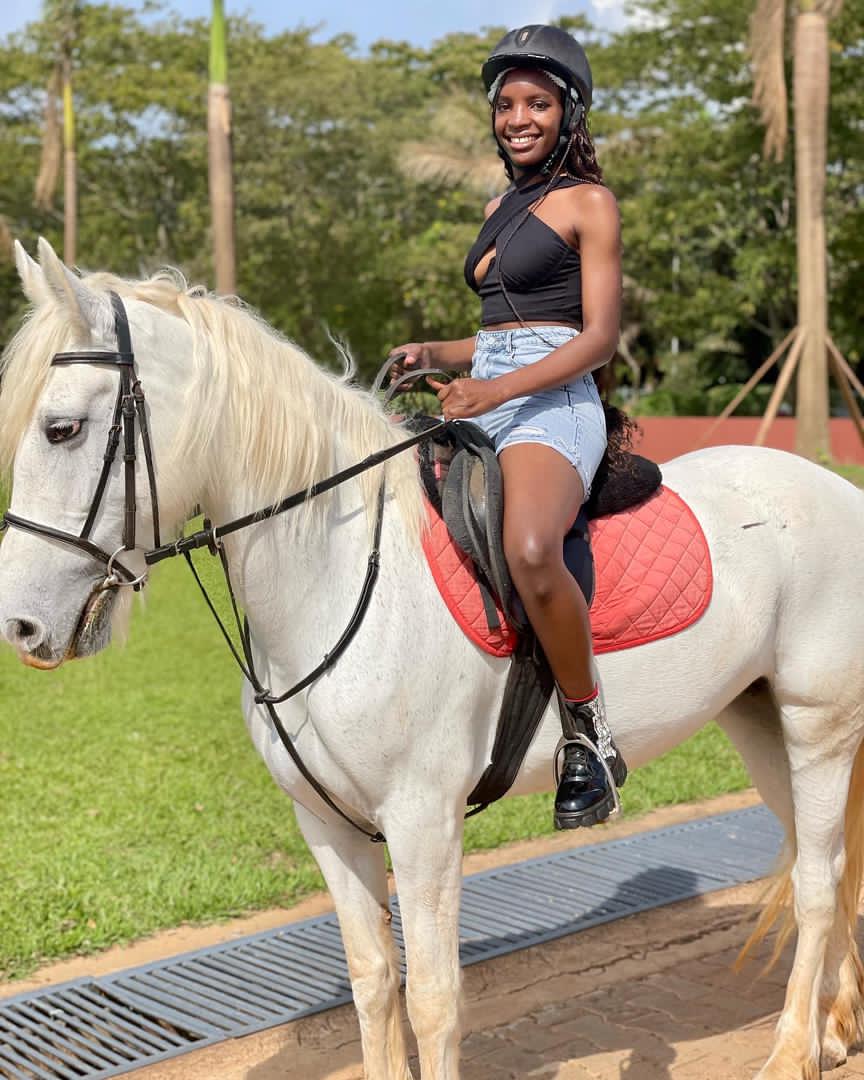 Can you be my Twitter friend? Ifb asap