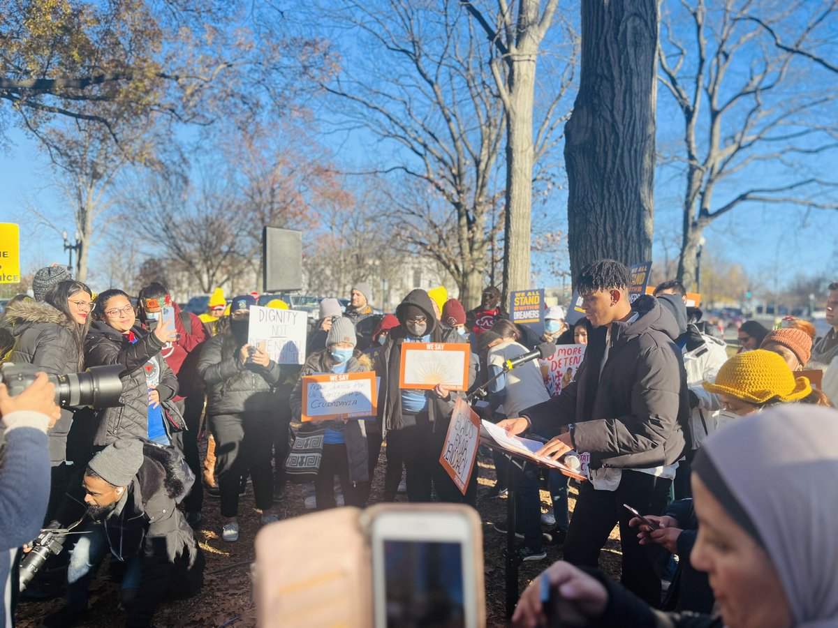 Right Now: we’re joining leaders in Congress to demand funding for what our communities need to thrive. Congress—its time to #FinishTheJob. Thank you <a href="/SenSanders/">Sen. Bernie Sanders</a> and <a href="/RepRashida/">Congresswoman Rashida Tlaib</a> for fighting with us. 

Let’s pass legislation that invests in our people and leaves no one behind.