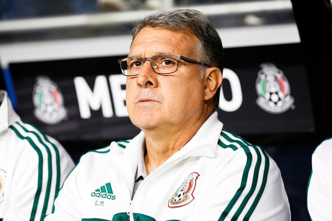 JoseRamonMamon's tweet photo. El Tata Martino solicitó a la FIFA que también le toque medalla si Argentina gana el Mundial. https://t.co/pAoUAkCE9K