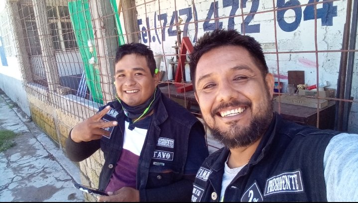 BikerBrothersMc's tweet photo. Feliz cumpleaños hermano de mi alma.
Mi compañero de ruta, mi vice presidente, mi alcahuete y mi compa.
@BikerBrothersMc celebra hoy tu cumpleaños y deseamos que le sigas a si perro enojón.
#Tavo #BBFFBB #FuckItAllLestHaveChopperTherapy #BB22MCGro https://t.co/be8HkwKxro