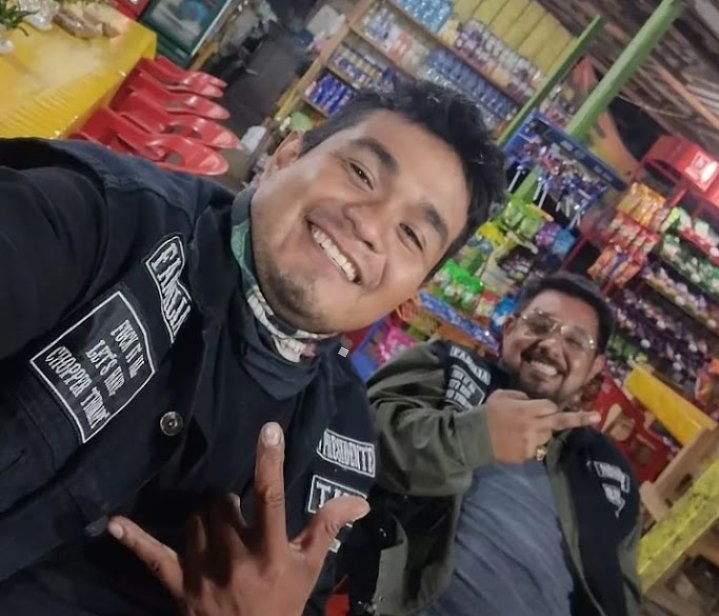 BikerBrothersMc's tweet photo. Feliz cumpleaños hermano de mi alma.
Mi compañero de ruta, mi vice presidente, mi alcahuete y mi compa.
@BikerBrothersMc celebra hoy tu cumpleaños y deseamos que le sigas a si perro enojón.
#Tavo #BBFFBB #FuckItAllLestHaveChopperTherapy #BB22MCGro https://t.co/be8HkwKxro