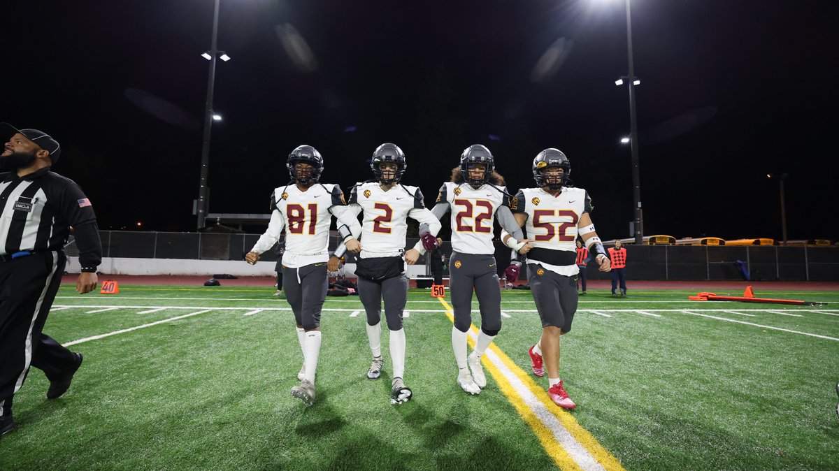LakesideLionsFB's tweet photo. 📢COME COACH WITH US!📢

Lakeside Lions football is hiring for multiple coaching positions, including QBs, RBs, LBs, WRs, DBs, and more!

Job postings will be available soon, but if you're interested, please DM or email program head @MikeLengel for more information!

#GOLIONS https://t.co/89iet0sKvN