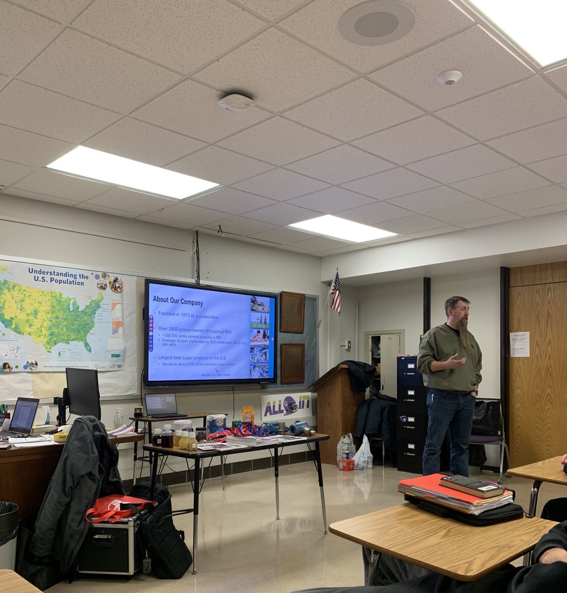 Mandi Johnk (@crystalcomandi) on Twitter photo We have spent the day at Wahpeton High School today talking #CrystalCareers <a href="/WEShuskiepups/">WahpetonElementary</a> <a href="/CrystalSugarCo/">Crystal Sugar Co.</a> We have spent the day at Wahpeton High School today talking #CrystalCareers <a href="/WEShuskiepups/">WahpetonElementary</a> <a href="/CrystalSugarCo/">Crystal Sugar Co.</a>