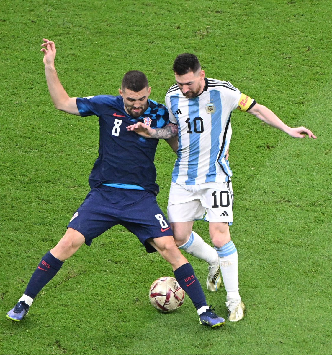 Pulse Sports Nigeria on Twitter "Mateo Kovacic going toe to toe with