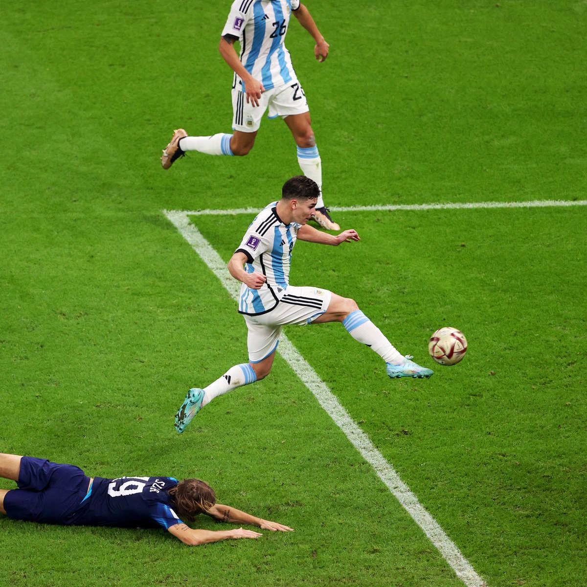 Julián Alvarez
Óleo