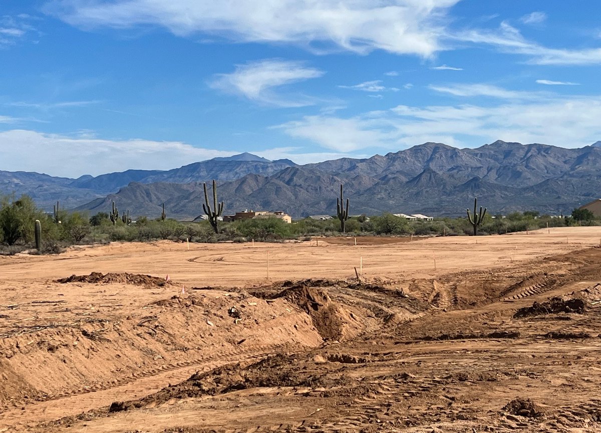 BuildersNextgen's tweet photo. NEW acre lots available now! 160th and Dale Lane in Scottsdale, Arizona!
Gorgeous view in an amazing community. Call for more information (602) 675-0881 https://t.co/jjfR1zk7rc