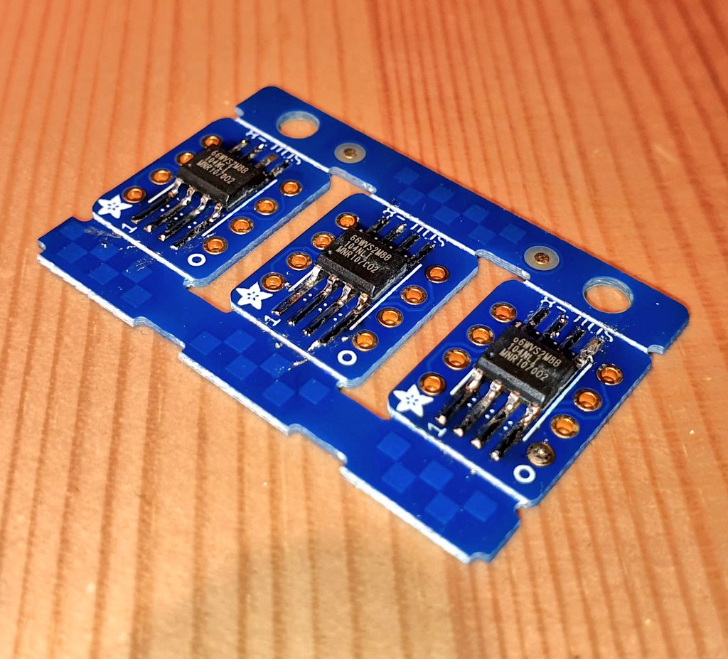 ikskuh's tweet photo. Doing some #embedded #hacking:

Building myself a stacked memory from #spi ram chips.

This is for the #Ashet home #computer, an self-made #homecomputer project. Using serial #ram instead of parallel ones to save myself from #soldering hell. https://t.co/vYsdPCJU91