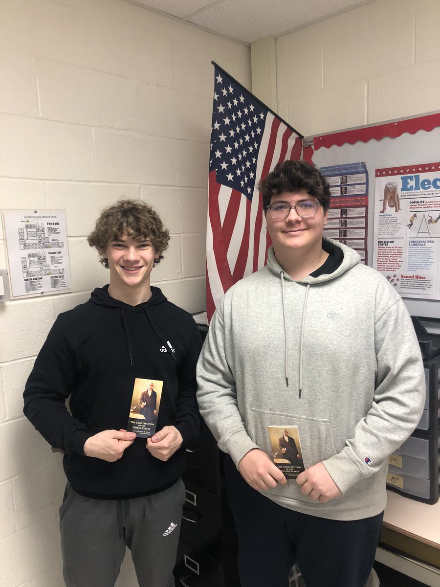 MLAPGOV's tweet photo. Congrats to our Constitution scavenger hunt winners!  Proudly displaying their pocket Constitution prizes 🇺🇸 https://t.co/ckiv6CejxN
