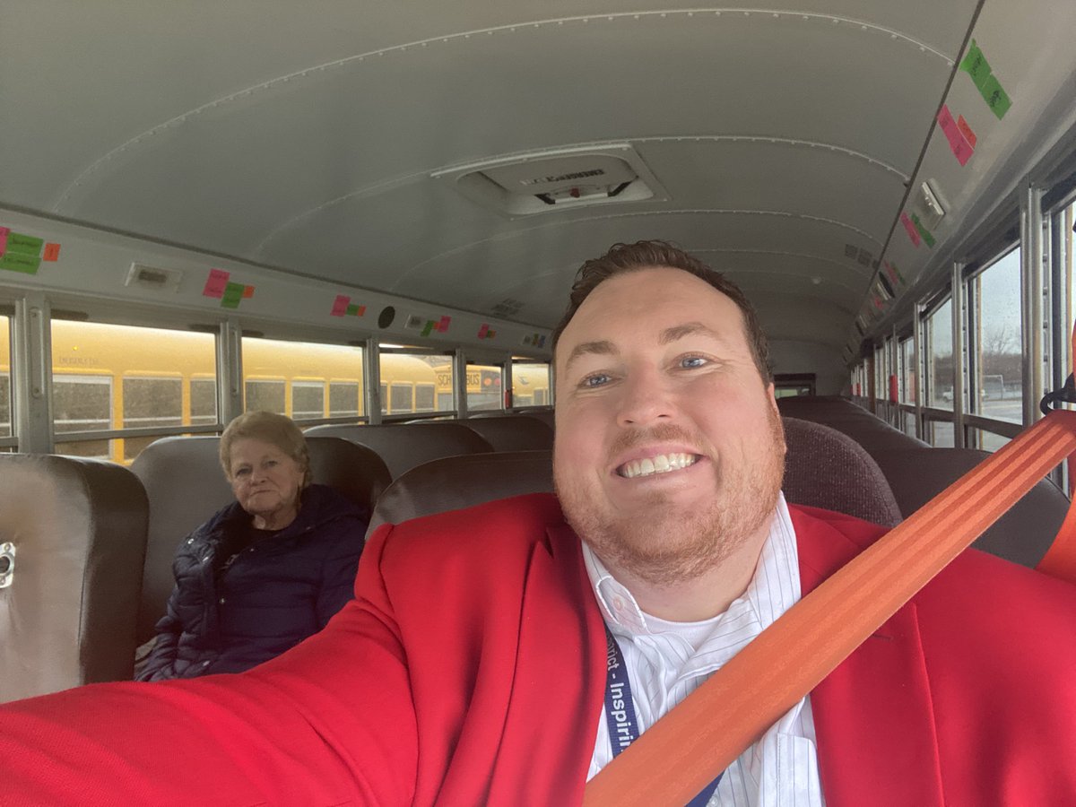 Roxanne and I are ready to go! #bus5 #LCTitans