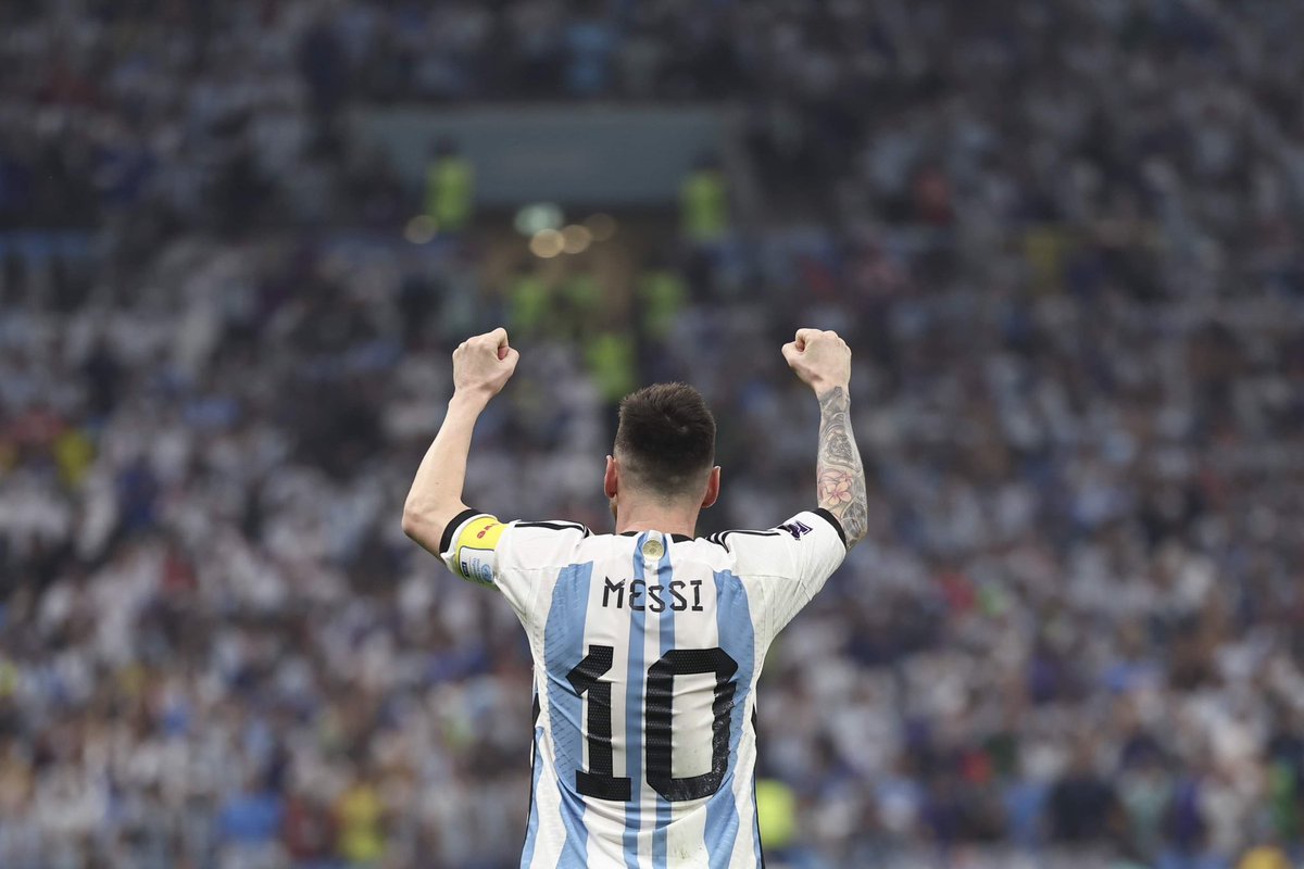 aftabsualeh's tweet photo. #Messi𓃵 the best there has ever been!
From the moment it started, it’s been a blessing to watch Lionel Messi’s career 🙏 https://t.co/MvQoxNhzZ1