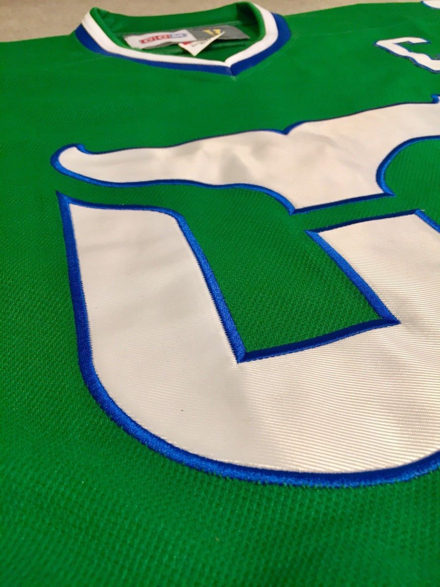 CannonsAndCo's tweet photo. 1986 Ron Francis Hartford Whalers GREEN MACHINE sweaters are available just in time for the holidays with Priority 2 -day shipping here at https://t.co/zrpMpDGC0B

Merry Christmas from our warehouse in Raleigh, NC!🐳 #LetsGoCanes https://t.co/RVGrVm8X3w