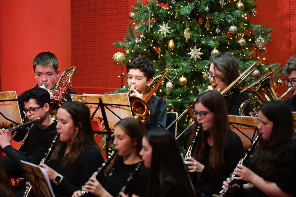 Ed_Authority's tweet photo. It is the Christmas concert season for EA Music service. Orchestras, bands and ensembles have been performing festive favourites over the past fortnight. For more info on performances leading up to Christmas check out the Music Service website https://t.co/LZJflnoMve https://t.co/NzpfxpODV6