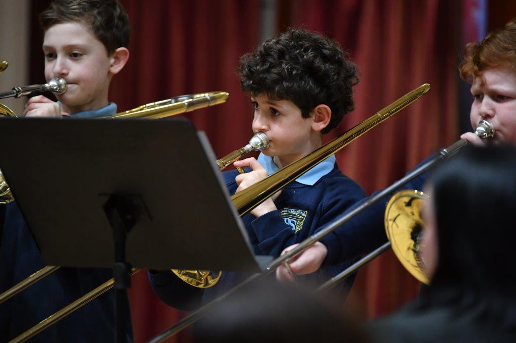 Ed_Authority's tweet photo. It is the Christmas concert season for EA Music service. Orchestras, bands and ensembles have been performing festive favourites over the past fortnight. For more info on performances leading up to Christmas check out the Music Service website https://t.co/LZJflnoMve https://t.co/NzpfxpODV6