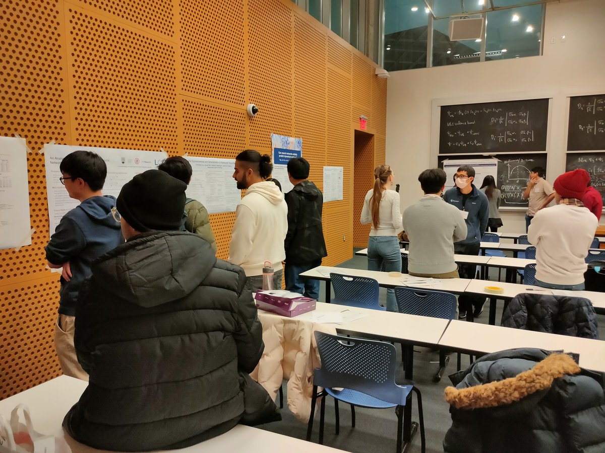 QuercusEtAl's tweet image. Yesterday I visited @MIT_CSAIL to present a poster at the @LogConference Boston local meetup! It was very interesting to talk about Graph ML and meet very nice researchers. Thanks
@dereklim_lzh for organizing it!
#LoG #GraphML #CSAIL #MIT