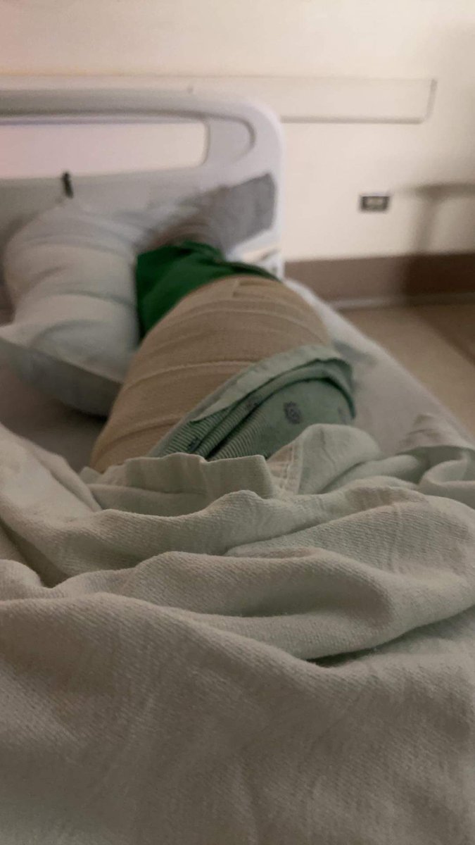 marybelgnews's tweet photo. #ONLYON2 a food vendor’s son was shot in the leg while trying to defend his dad from two armed robbers in the Austin neighborhood. Street vendors are being targeted throughout the city, according to officials. https://t.co/vI01y5fxtF https://t.co/vVwH4XWO6m