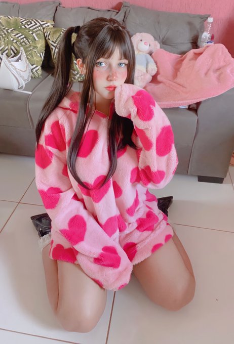 1 ou 2? https://t.co/rulPotG2Qo