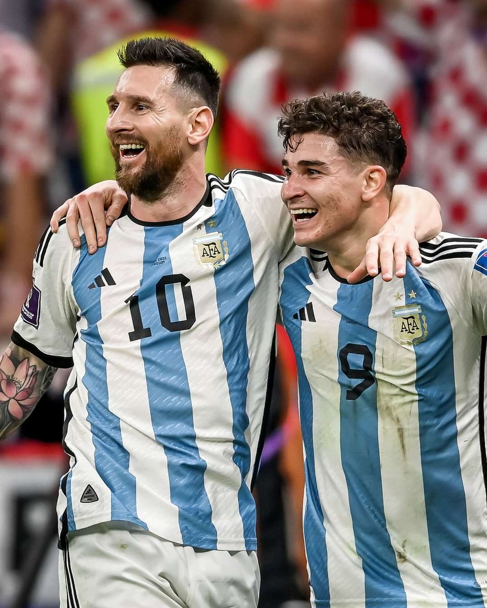 MohammedSameh74's tweet photo. مساء الخير و الجمال و الدلال علي اللي هينيموني مبسوط و منصور ع الاعادي 💆‍♂️❤ https://t.co/ZOpeNaYTsx