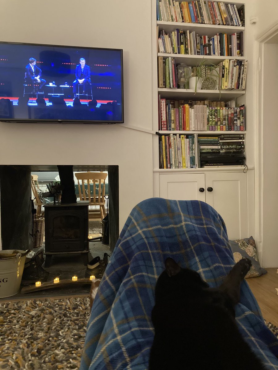 AlmostOffGrid's tweet image. Enjoying @RestIsPolitics @RoryStewartUK @campbellclaret live from @RoyalAlbertHall. Cat’s a bit bored though, it must be said. #TRIPLive