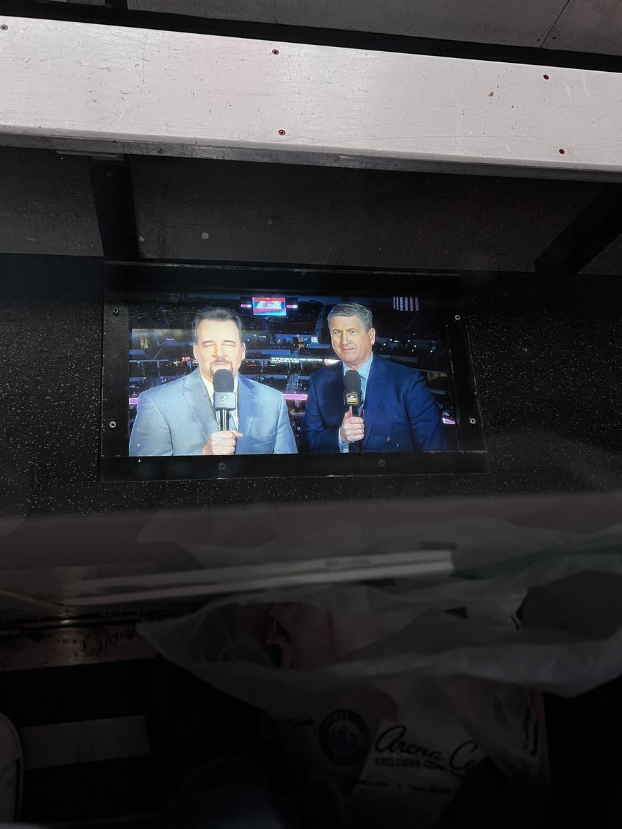 I can still watch <a href="/JimJPhilly/">Jim Jackson</a> and Jonesy from behind the bench! <a href="/NHLFlyers/">x - Philadelphia Flyers</a> <a href="/StephaliciousD/">Steph Driver</a>