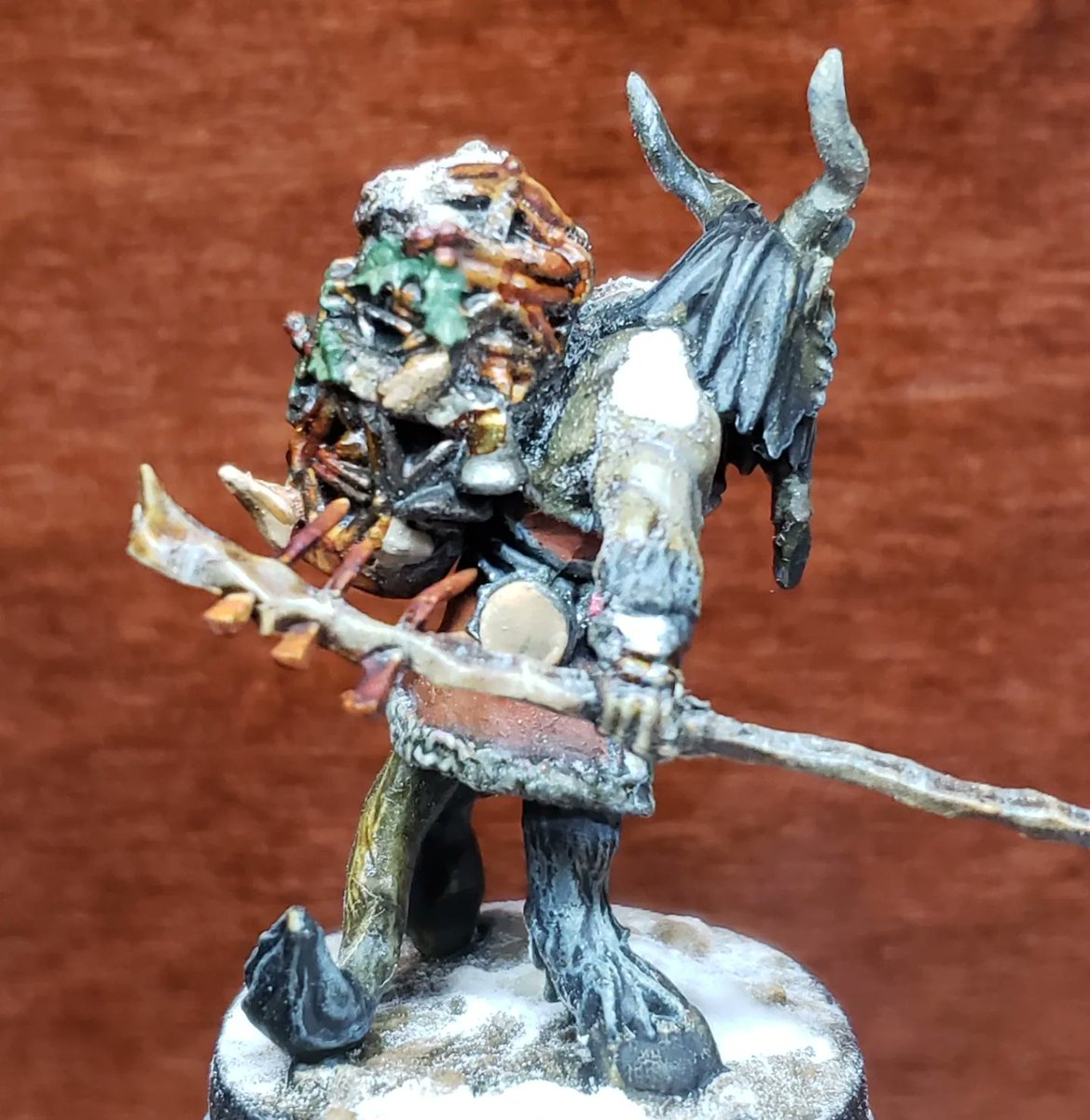 blamminator's tweet photo. Painted Krampus for a bud
#paintbrush #miniatureblacksmiths #miniature #miniaturepainting #painting #minipainting #art #miniatureart #painttinythings #tabletopfigures #ilovetopaint #dnd #dndminiatures #reaper #reaperminiatures #bones #bonesminiatures https://t.co/yfySaqrWBQ