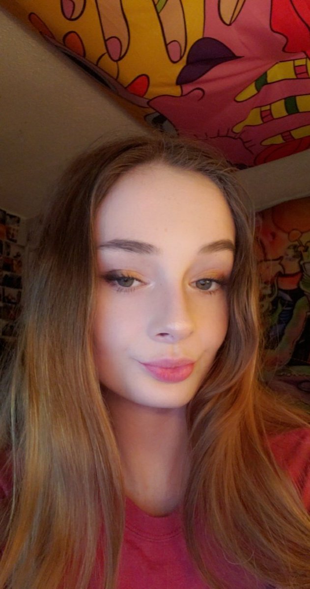 dazelil1's tweet photo. Go see what my next post is about on my onlyfans page!! 
#onlyfans #onlyfansgirl #onlyfansbabe #nsfwtwt #Buying #buyers #BUYINGCONTENT #selling #sellingcheapcontent #model https://t.co/EsJVnd1TIg