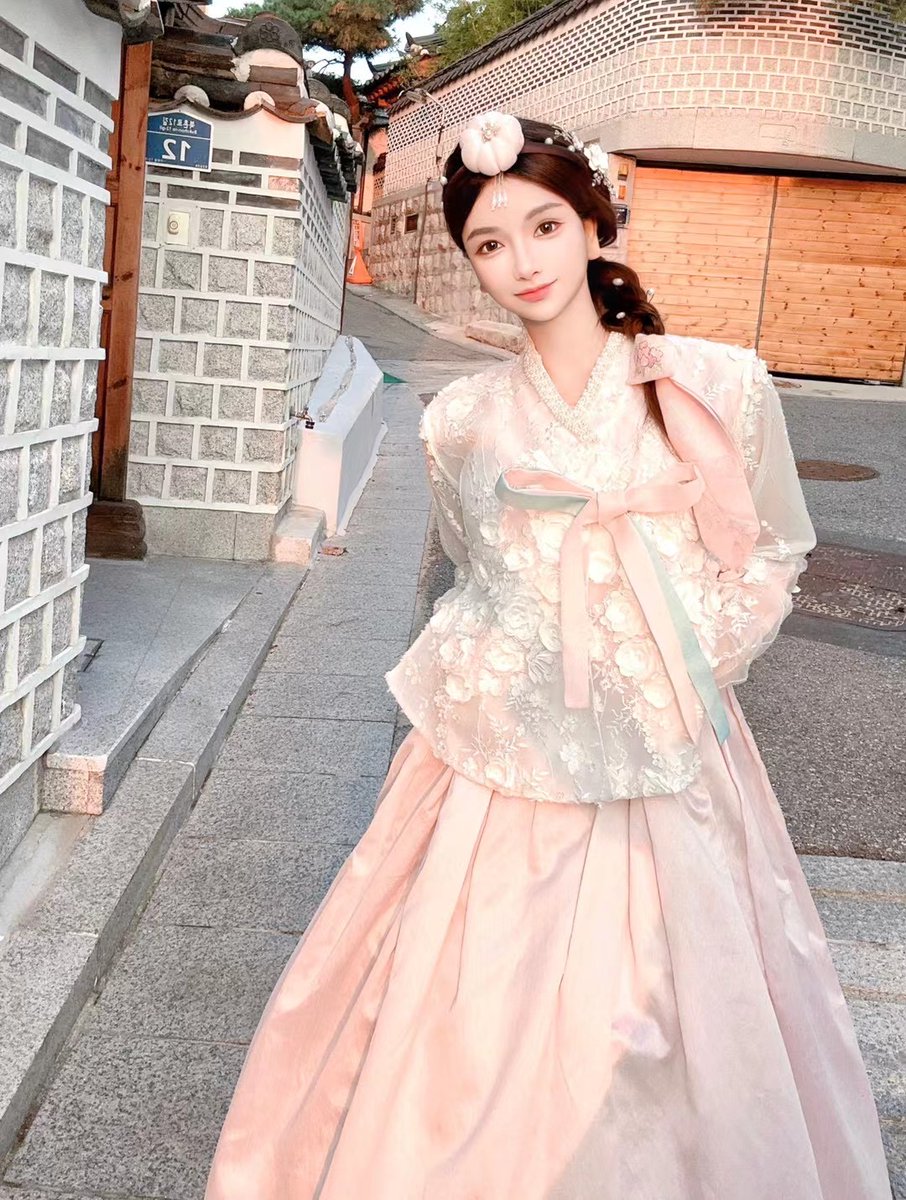 港股比特币、以太坊期货ETF发售了，有一起冲的小伙伴吗？