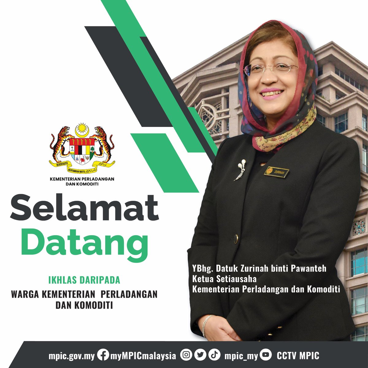 MyKomoditi's tweet photo. Seluruh warga Kementerian Perladangan dan Komoditi (KPK) mengucapkan selamat datang kepada YBhg. Datuk Zurinah binti Pawanteh, Ketua Setiausaha Kementerian Perladangan dan Komoditi.

Semoga KPK akan terus cemerlang dan maju di bawah pentadbiran YBhg. Datuk. https://t.co/MdeHaYiHJR
