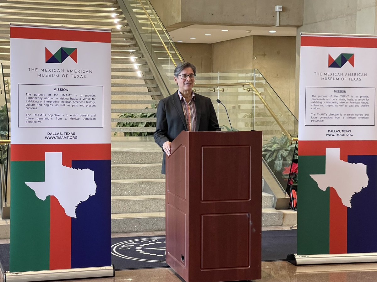 TMAMTDallas's tweet photo. More from our Inaugural Exhibit "Texas Tamaladas, A Family Tradition".
Thank you to Martha Minjarez, Mayor Pro Tem Omar Narvaez, David Preziosi and Dr. Peter Martinez for speaking at our Inaugural Opening! Thank you to Bank of America for providing volunteer support! #tmamt https://t.co/503ZAJqd1Z