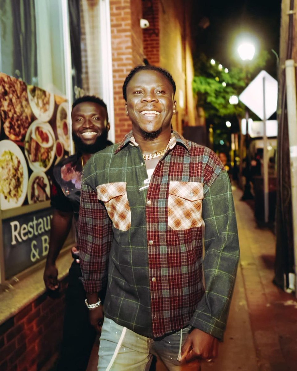 NicholaskofiCo4's tweet photo. 1GAD my therapist #WorldCup2022 #uk #bhimnatives #bhimconcert2022 #loyaty #world #BOBO @stonebwoy https://t.co/SC7Ep527bM