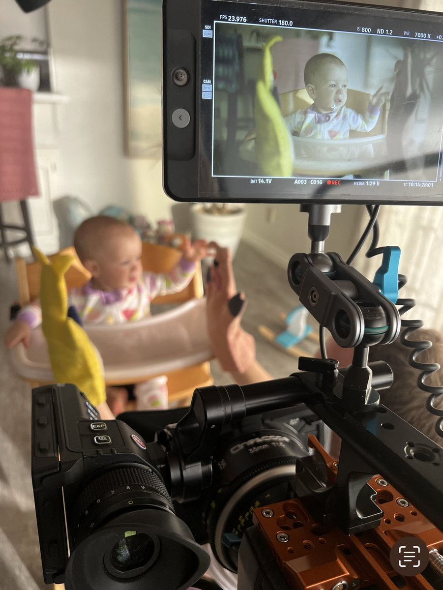 AnnaleeMurphy's tweet photo. What a great shoot!🎥⭐️ We cried, we laughed, we did everything we were supposed to, and even said our lines on cue! It was a fantastic day!🥰 https://t.co/7JaBJDvamh