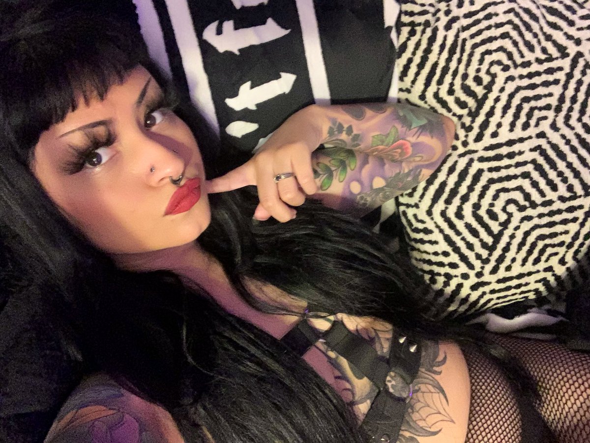dorkiaaa's tweet photo. Did y’all miss seeing my face https://t.co/vGycSRrvBh