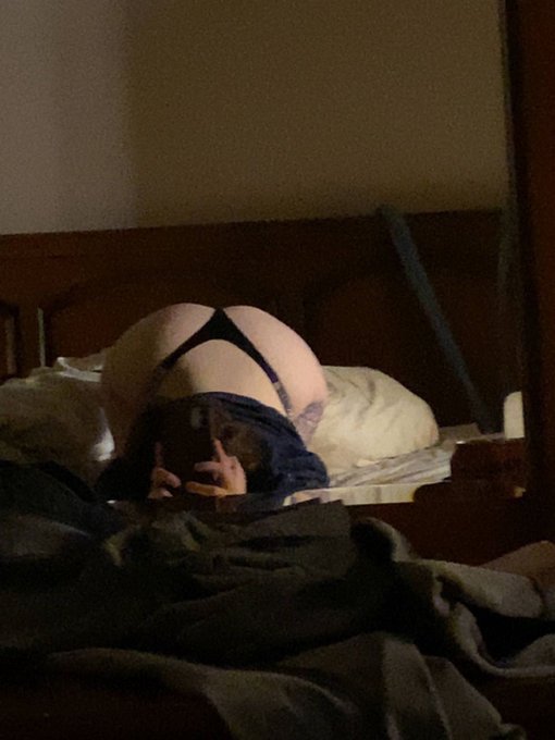 he love this fat asss😘 https://t.co/dI7RzmqDbr<a href="/tag/titties"class="tags"><span>#titties</span></a><a href="/tag/nsfw"class="tags"><span>#nsfw</span></a><a href="/tag/nsfwtwt"class="tags"><span>#nsfwtwt</span></a>