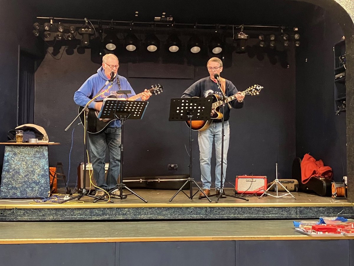 haslingtonwi's tweet photo. What a super Christmas Meeting we had dancing and singing along to the Loose Change Buskers https://t.co/j8jZxxQbXy  Happy Chistmas Everyone https://t.co/90kvgu1Qix