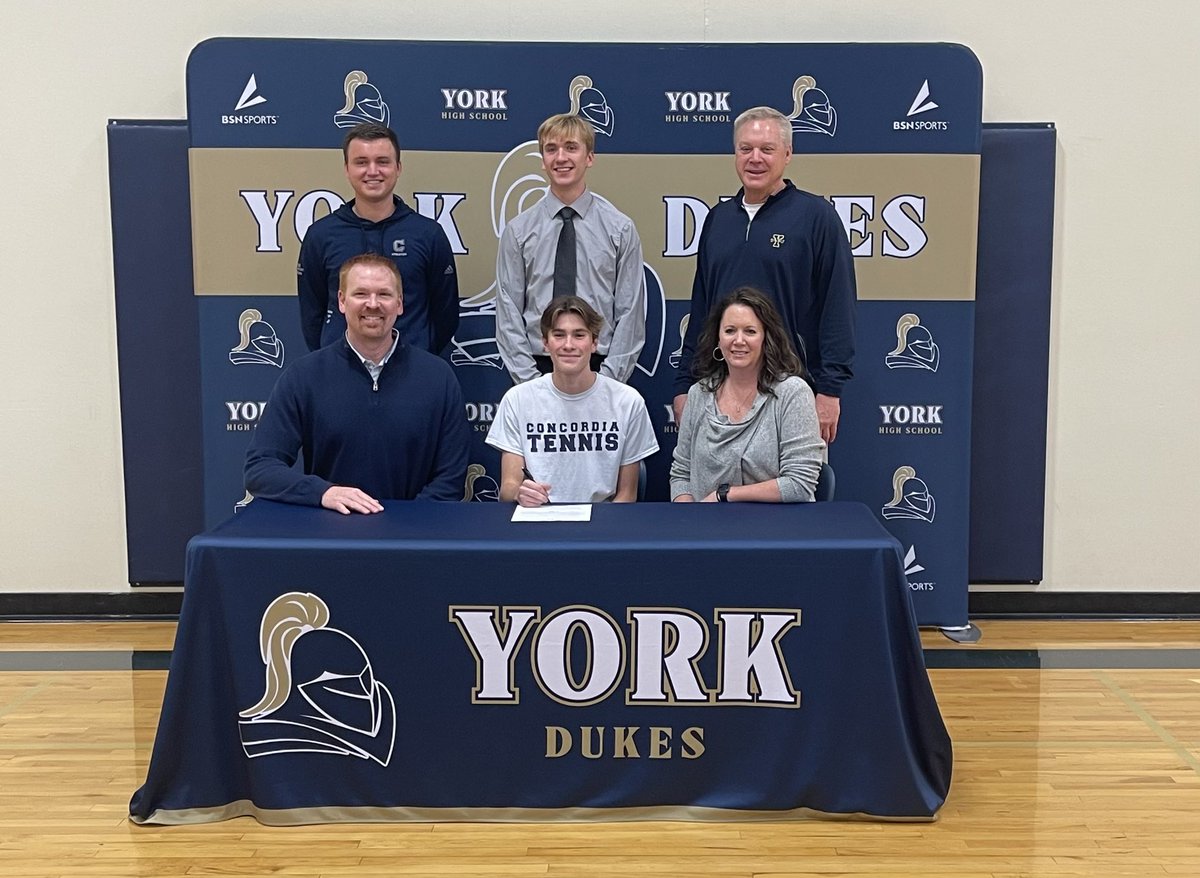 CuneTennis's tweet photo. New future Bulldog on the way. Welcome Ethan, all the way from York, Nebraska! Excited to have you join us next fall!

#SkoDawgs https://t.co/nyoc0PtIXf
