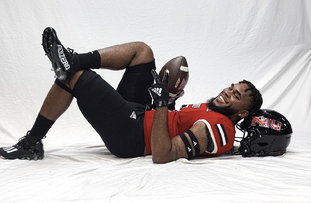 New location, same goal💯We headed up state! <a href="/CoachMooreNIU/">Travis D. Moore Sr.</a> <a href="/NIUCoachHammock/">Thomas Hammock</a> <a href="/NickBenedetto_/">Nick Benedetto</a>