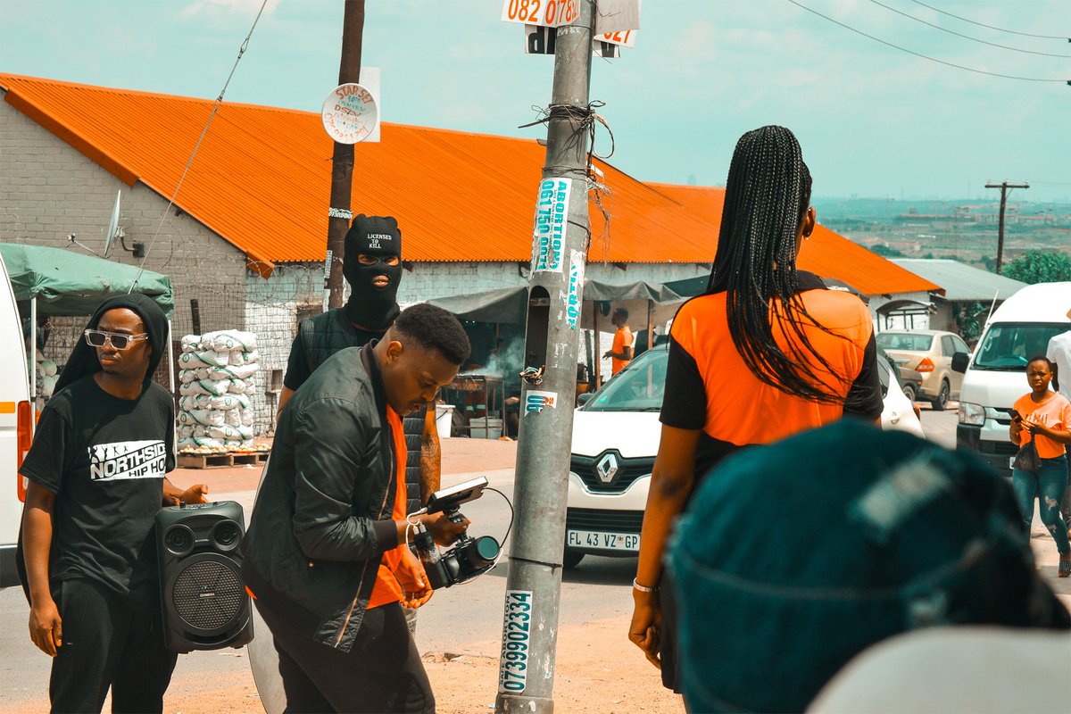 Makeitknownpro1's tweet photo. It is a GOD given privilege to be happy and doing what you love...

#Musicvideo 
#Director
#LetsPlayWithOtherKids

Thank you to @RealInsidiousM  for the photography https://t.co/xmJXHIsvKq