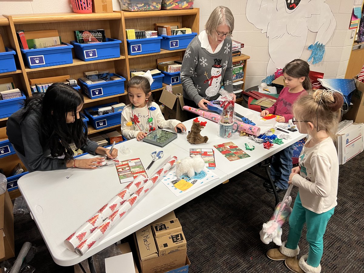 BedCoSchools's tweet photo. #LearningWayElementarySchool students are sure enjoying the #Christmas store as they use earned points to shop for family & friends! Special #thanks to our donors who make this possible for our students! #TheseFaces #MerryChristmas #BedfordCountySchools https://t.co/0YjuMVh2eG