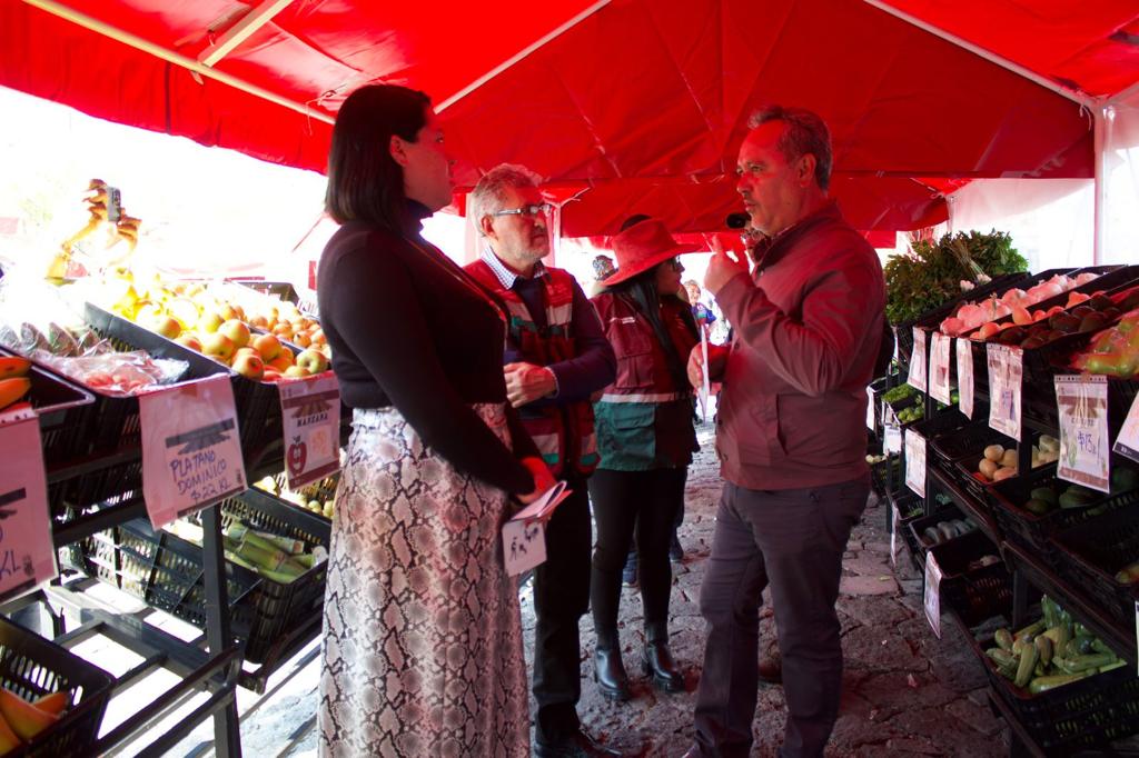 CDMX_PC_Coy's tweet photo. 📍TODO DICIEMBRE TE ESPERAMOS EN #PARQUECANTERA.
Gracias a @RigoSalgadoV y @EstefanyCorreaG por su visita 🙌🏾.
👉🏾 Recuerda que las #feriasdelbienestar son el enlace entre la población y gobierno, un espacio inclusivo donde encontrarás actividades, servicios y asesorías gratuitas. https://t.co/280ZmMaucv