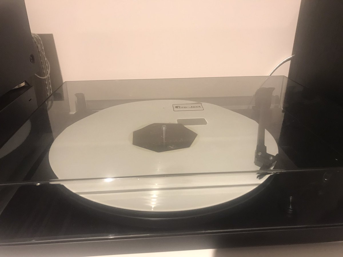 CREducATE's tweet photo. #VinylAdvent #BonusDisc #13Dec2022pt2 Another experiment from Matt the Hat was lush new record by @lanternstalk It’s a real grower & washing over me as I type. I know they’ve played at the deliciously curated @EOTR which is, generally, a sure fire place to find great new music. https://t.co/vX6AKzPO3Q