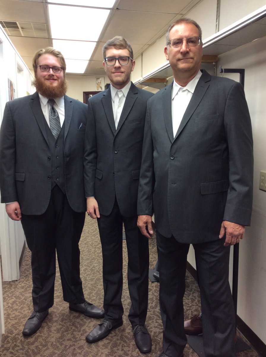 PWBridals's tweet photo. 🤵 Tux Tuesday 🤵
What a handsome group? It's a shame we can't dress more of you! https://t.co/hCzxVQwD2m