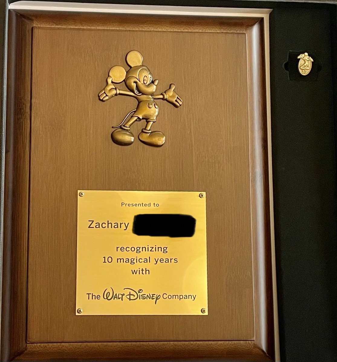 FFChalupaBatman's tweet photo. I celebrated my 10 year work anniversary at Disney in June.
My 10-year plaque and pin finally got here for 10.5 years! I done a lot of cool things at work over the last decade. Looking forward to keep doing more! #MakeTheMagic https://t.co/Zm0c8zEeaN